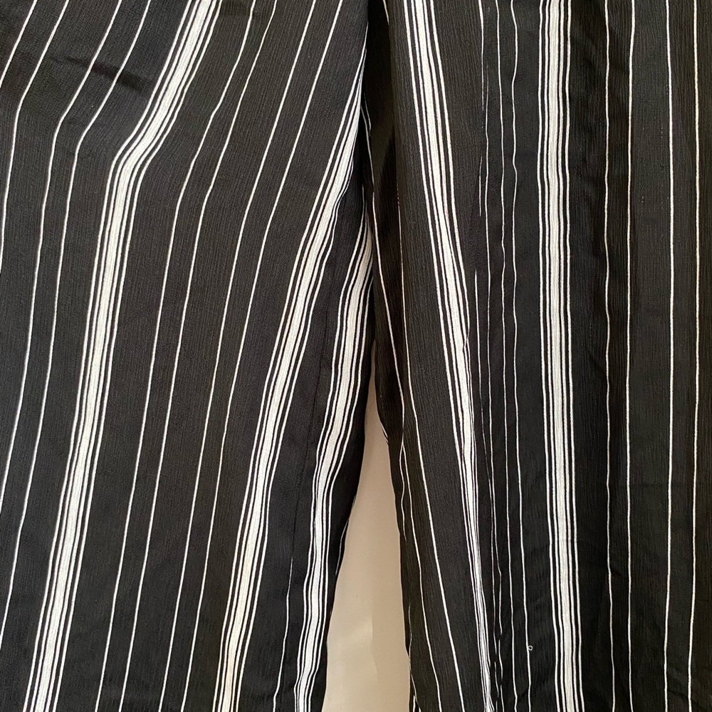 AUW Black and White Striped Long Sleeve Dress - Picture 11 of 14